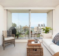 Elizabeth Bay Home with a View - St Kilda Accommodation
