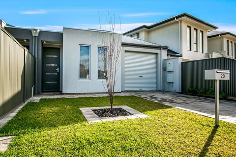 Ella House Adelaide - St Kilda Accommodation 2