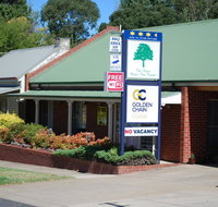 Elms Motor Inn - St Kilda Accommodation