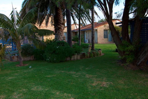 Esperance Beachfront Resort - St Kilda Accommodation 2
