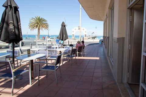 Esplanade Hotel Adelaide - St Kilda Accommodation 3