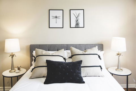 Eurunderee House - St Kilda Accommodation 0