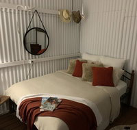 Evanston Station - St Kilda Accommodation