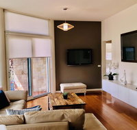 Exclusive Anglesea River Beach Apartment - St Kilda Accommodation