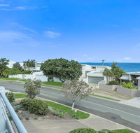 Expansive Ocean Views Sunrise Beach - St Kilda Accommodation
