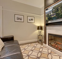 Explore the Blue Mountains on foot - St Kilda Accommodation