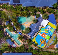 FAMILY PARADISE - St Kilda Accommodation