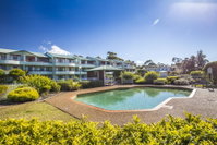 Fathoms 14 - Mollymook