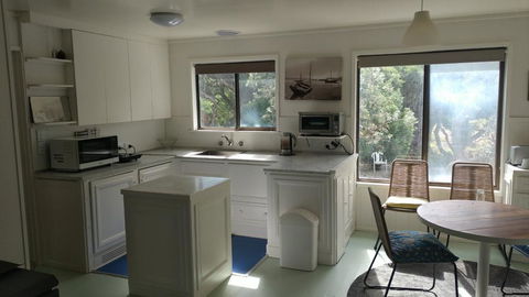 Felix Rise - St Kilda Accommodation 2