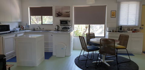 Felix Rise - St Kilda Accommodation 1