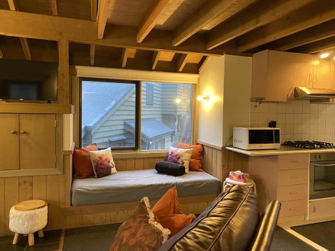 Fitzgeralds - St Kilda Accommodation 3