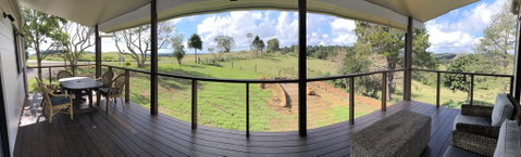 Flame Tree Chalet - St Kilda Accommodation 3