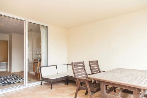Fortitude Valley 1 Bedroom Apartment - St Kilda Accommodation 3