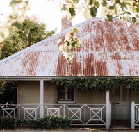 French Cottage 1854 with stunning Alfesco Garden - St Kilda Accommodation