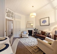 FUN TIMES in HUGE house 1 minute to SYDNEY HARBOUR - St Kilda Accommodation