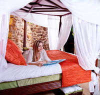 Gaiananda Treehouse - St Kilda Accommodation