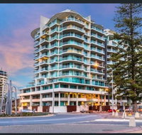 Glenelg Getaway 3 bedroom apartment - St Kilda Accommodation
