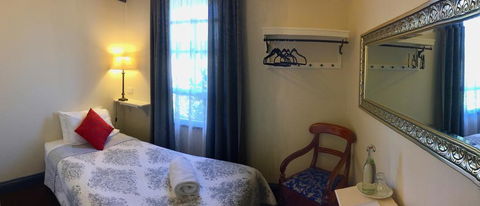Glenella Guesthouse - St Kilda Accommodation 1