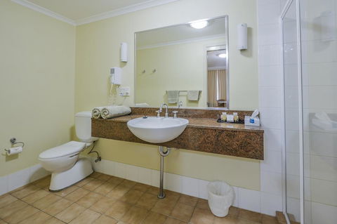 Golden Guitar Motor Inn - St Kilda Accommodation 1