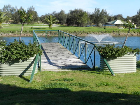 Golden Ponds - St Kilda Accommodation 0