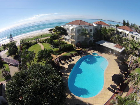 Golden Riviera Absolute Beachfront Resort - St Kilda Accommodation 0