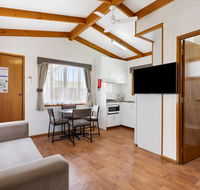 Goulburn South Caravan Park - St Kilda Accommodation