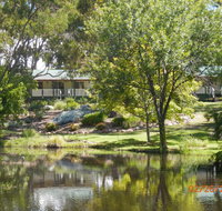 Granite Gardens Cottages  Lake Retreat - St Kilda Accommodation