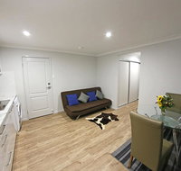 Granny Flat next to golf course - St Kilda Accommodation