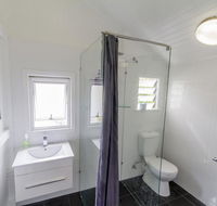 Grimshaw House - St Kilda Accommodation