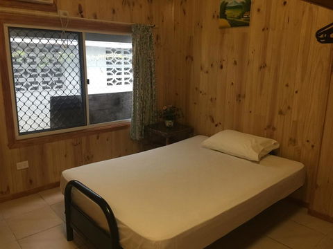 Happytourcairns Sharehouse - St Kilda Accommodation 1