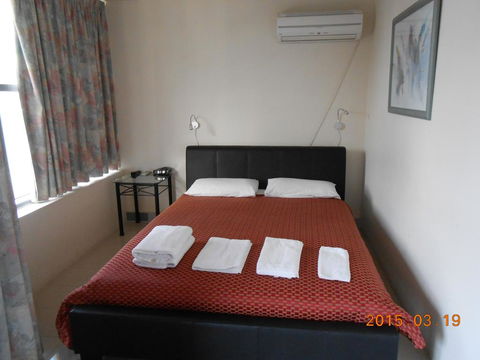 Harringtons102 - St Kilda Accommodation 3