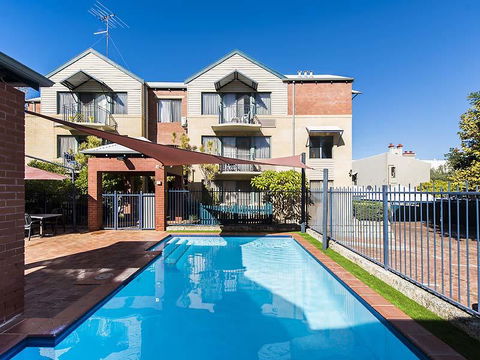 Hay St - Subi - St Kilda Accommodation 0