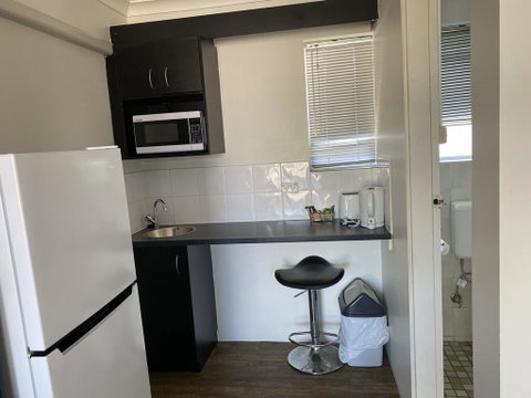 Hervey Bay Motel - St Kilda Accommodation 2