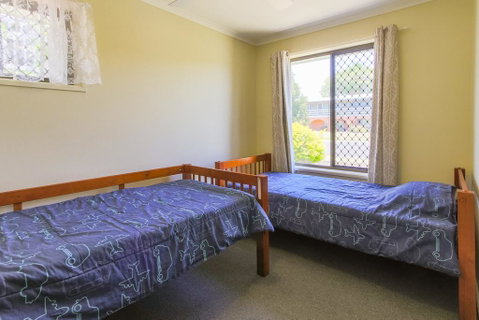 Hibiscus Holiday Home - St Kilda Accommodation 2