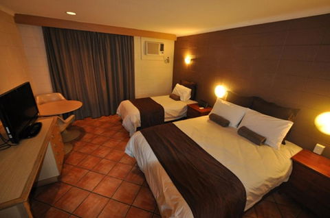 Hospitality Port Hedland - St Kilda Accommodation 1