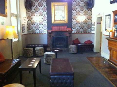 Hotel Metropolitan - St Kilda Accommodation 3