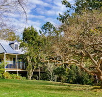 Jacaranda Cottages - St Kilda Accommodation