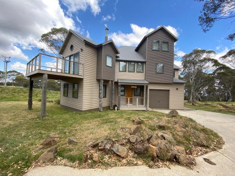 Jasandre - St Kilda Accommodation 0