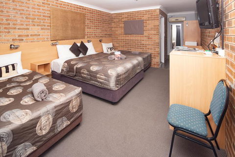 Jumbuck Motor Inn - St Kilda Accommodation 3