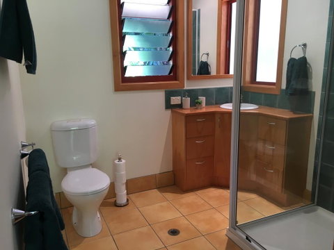 Kin Kin Cottage Retreat - St Kilda Accommodation 1
