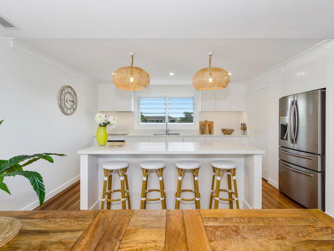 KINGY BEACH HOUSE @ 162 - St Kilda Accommodation 3