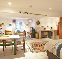 kookaburra Down Under Coogee Beach - St Kilda Accommodation