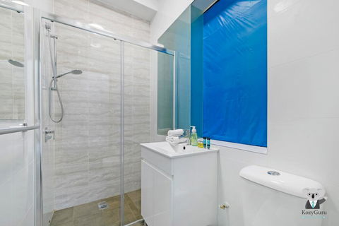 KOZYGURU Kings Cross SKY GARDEN Studio CBD - St Kilda Accommodation 0