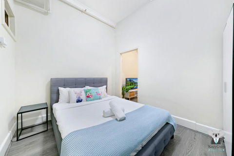 KOZYGURU Kings Cross SKY GARDEN Studio CBD - St Kilda Accommodation 1