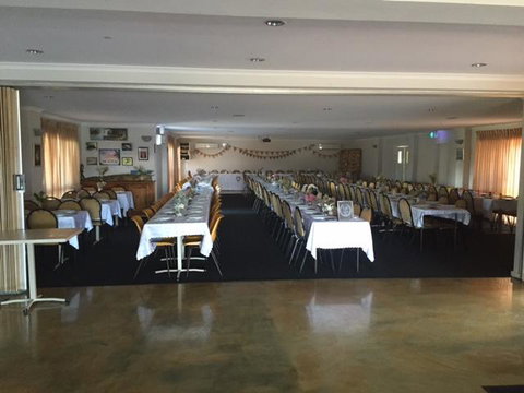 Kurrimine Beach Motel - St Kilda Accommodation 2