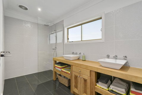 L'Ciabot- Sea View Tranquility - St Kilda Accommodation 3