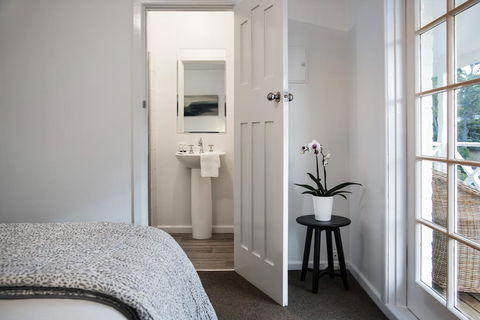 Lake Daylesford Apartment 7 - St Kilda Accommodation 3