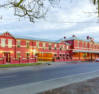 Lake Inn - Ballarat - St Kilda Accommodation