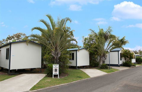 Lazy Acres Caravan Park - St Kilda Accommodation 1
