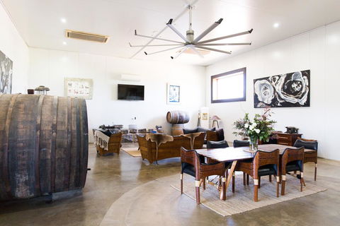 Lazy River Estate Boat House Villa - St Kilda Accommodation 0